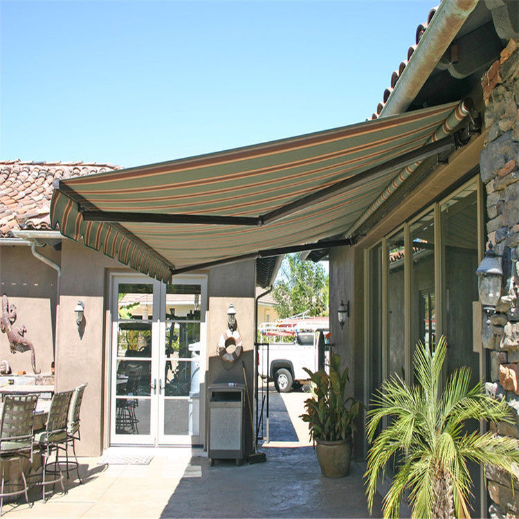 Big size manual control retractable patio sunshade awning